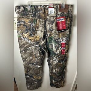 VTG Wrangler Pro Gear 5 Pocket Realtree Camo Jeans Men 36x30 Hunting Outdoors